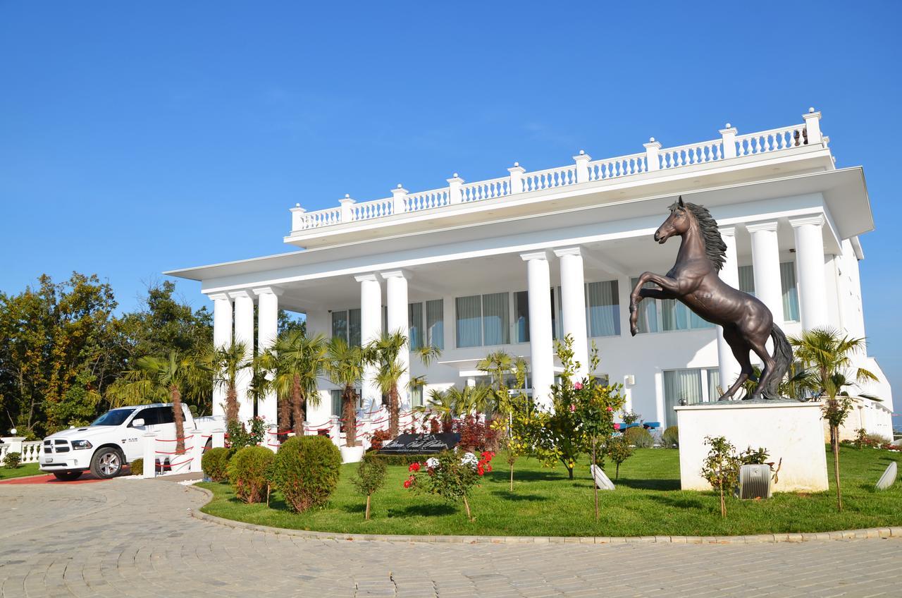 Prilepnica Queen Vali Palace מראה חיצוני תמונה